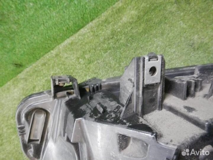 Фара правая BMW 4-Series/M4/4-Series