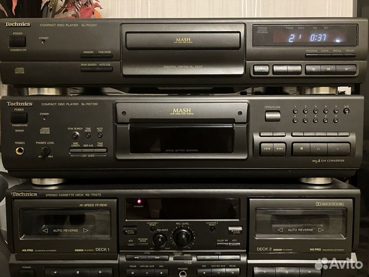 Cd проигрыватель Technics SL-PG390