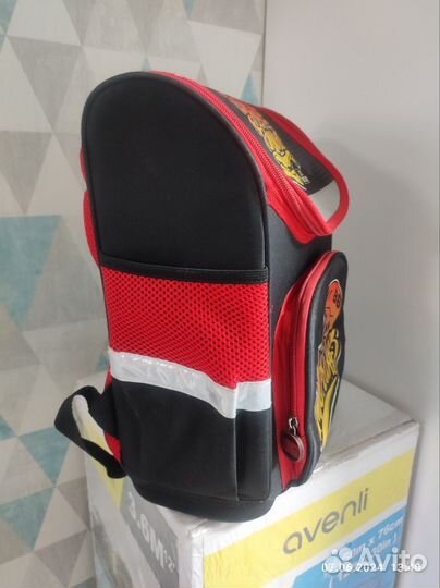 Рюкзак школьный