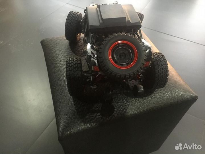 Багги на пульте управления