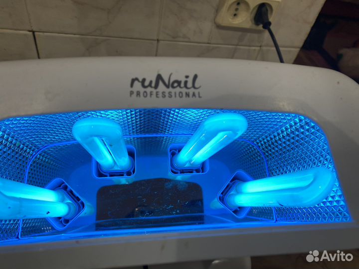 Лампа для ногтей