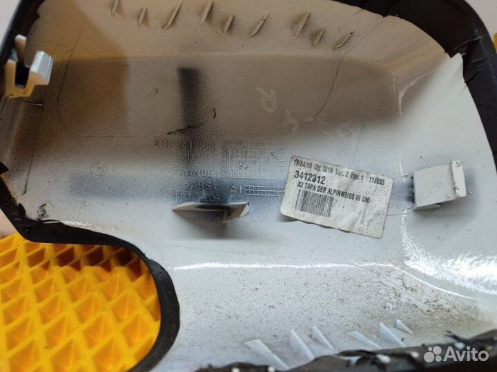 Накладка зеркала правая Bmw X3 E83 2.5 N52 2009