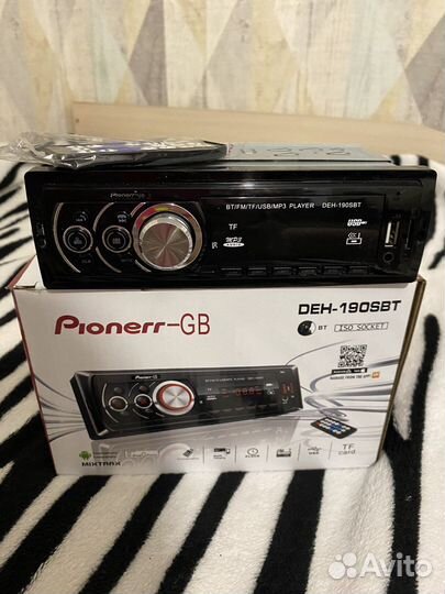 Магнитола Pioner