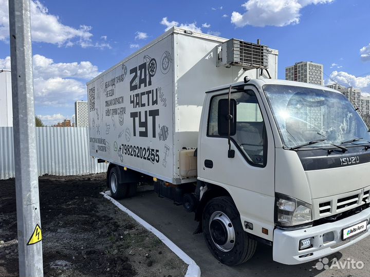 Isuzu NQR75, 2008