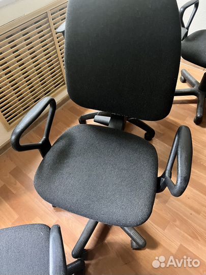 Компьютерное кресло