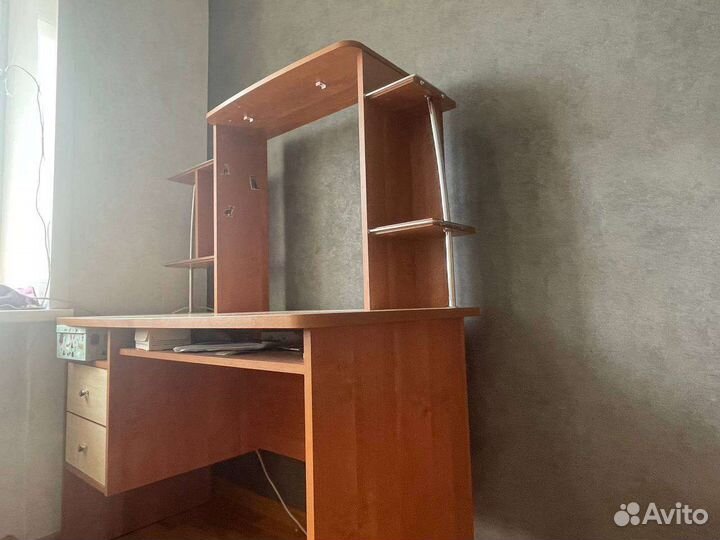 Компьютерный стол бу