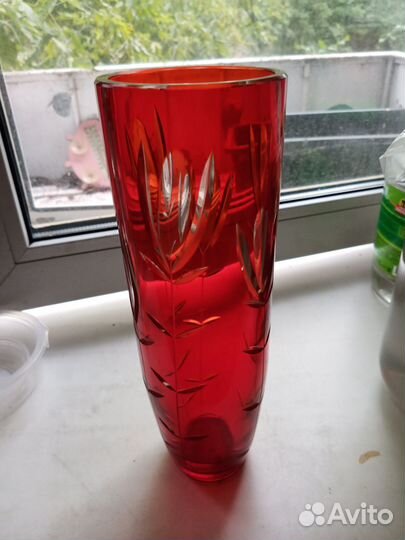 Ваза для цветов хрустальная