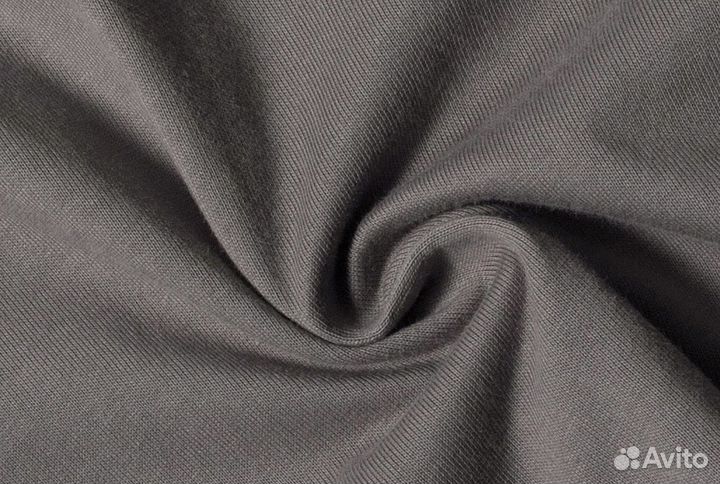 Футболка weekend offender