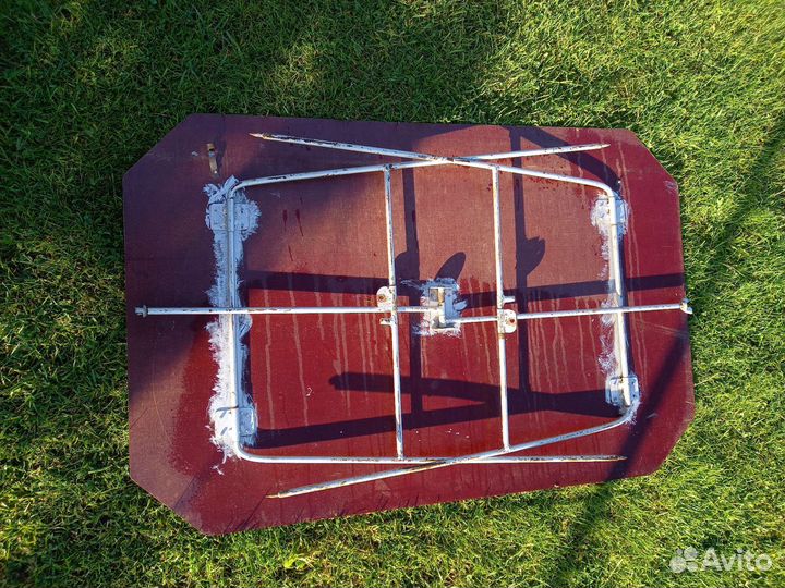 Стол и стулья складные