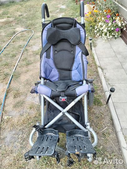 Детская инвалидная прогулочная коляска