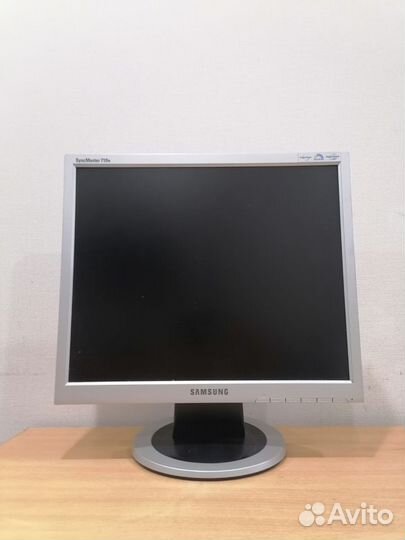 Монитор Samsung syncmaster 710n