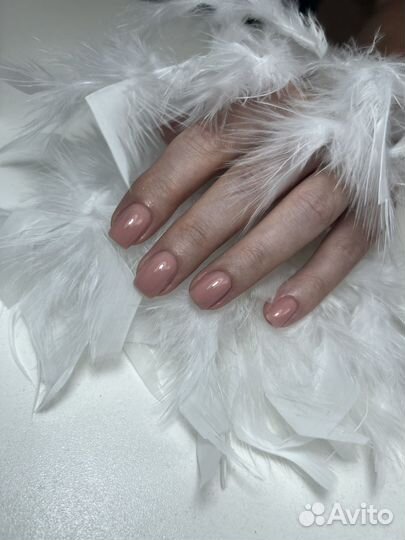 Маникюр и педикюр