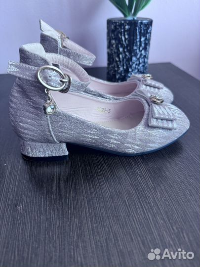 Туфли для девочки