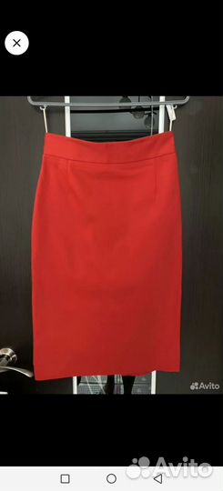 Костюм женский с юбкой 44 Calista