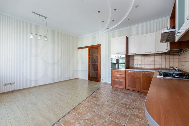 4-к. квартира, 150,1 м², 3/8 эт.