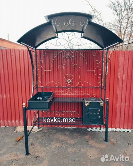 Кованые мангалы с крышей