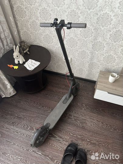 Самокат взрослый электрический бу