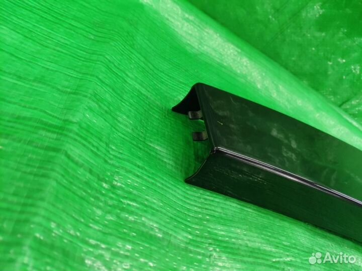 Накладка на стойку лев. Volkswagen Touareg