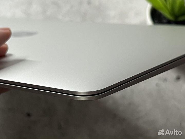MacBook Air 13