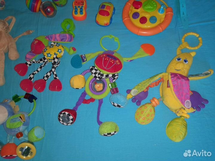 Развивающие игрушки пакетом