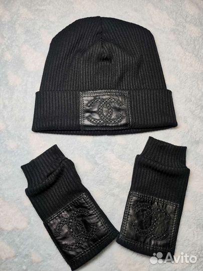 Шапка женская детская и митенки