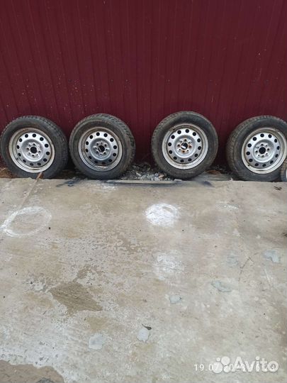 Колеса в сборе r14 зимние на ваз