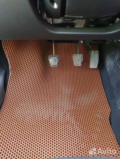 Эво автоковры 3D с бортиками Bajaj