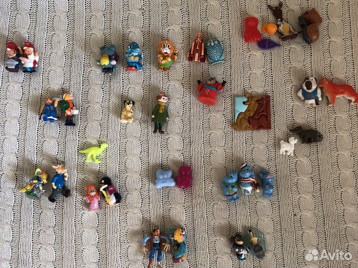 Киндер игрушка 90-е ferrero собачки в домиках