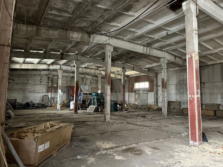 Свободного назначения, 2000 м²