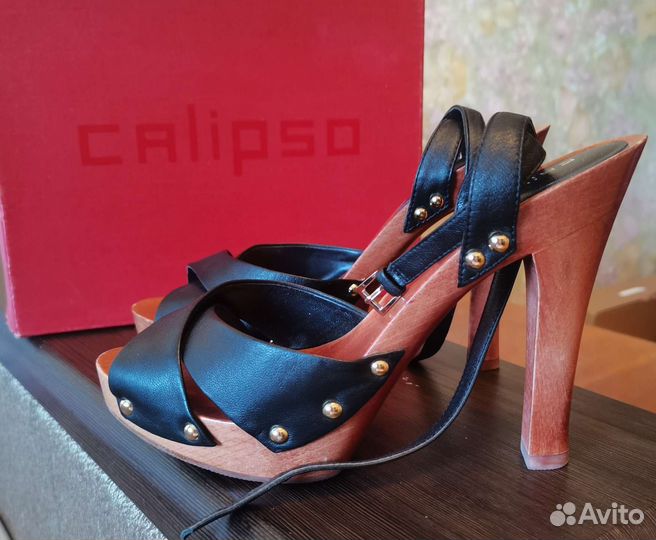 Босоножки Calipso