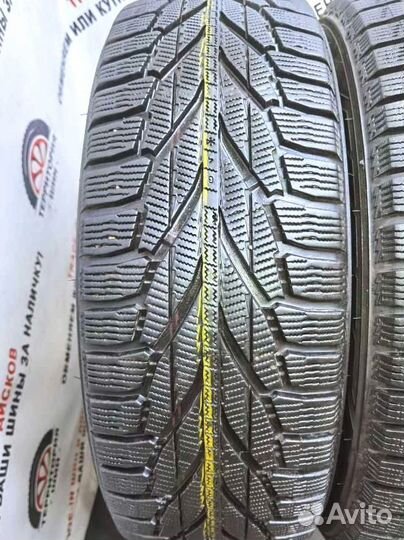 Nokian Tyres Hakkapeliitta R2 SUV 215/60 R17 97H