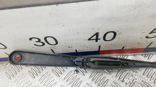 Щеткодержатель лобового стекла ford focus 2 (3BL09