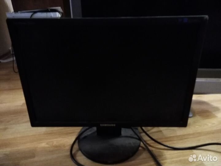 Монитор Самсунг