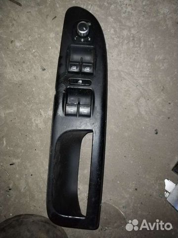Кнопки стеклоподъёмников Фольксваген пассат б6