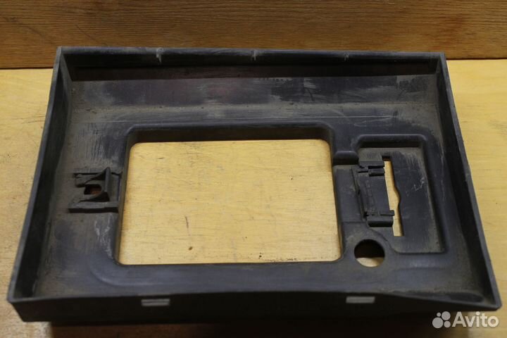 Корпус салонного фильтра пассат б3