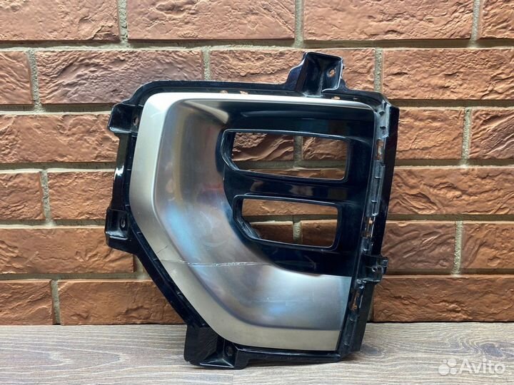 Решётка в бампер левая Kia Mohave 2020+