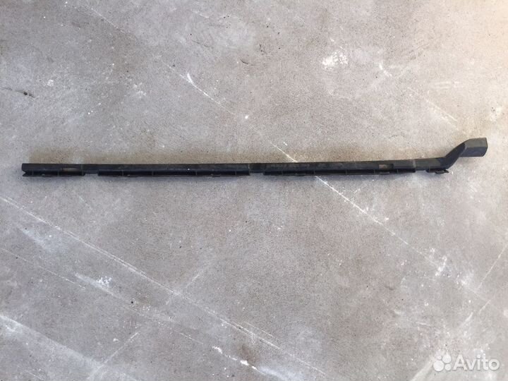 Кронштейн порога Mercedes GLA X156