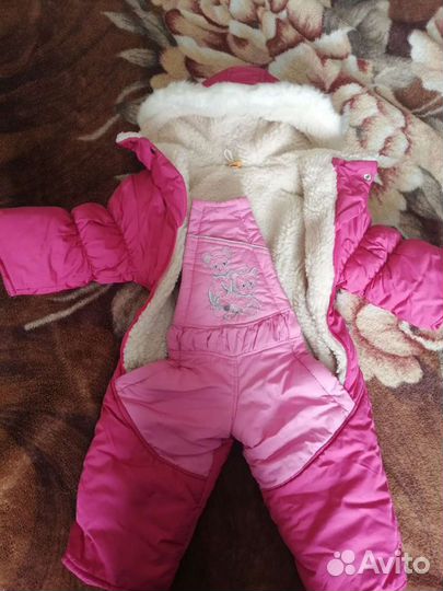 Зимний комбинезон для девочки