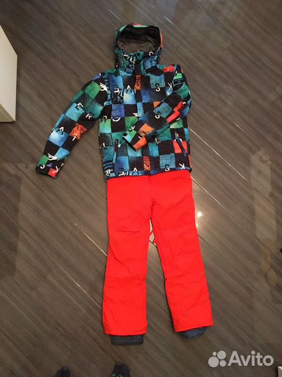 Снаряжение для катания на сноуборде