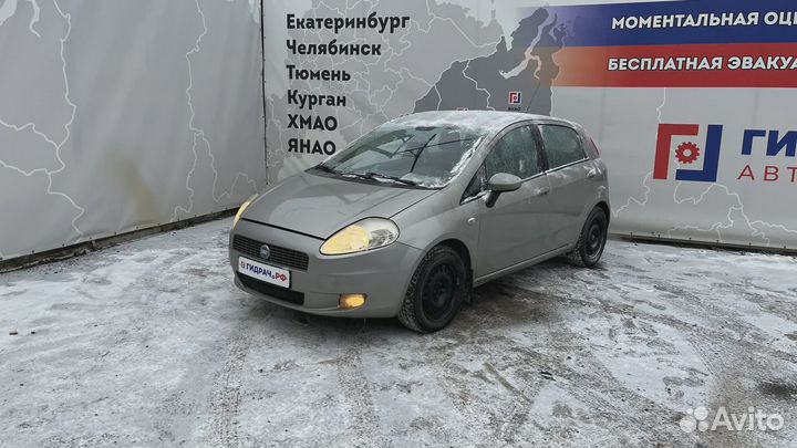 Ручка двери наружная передняя правая Fiat Punto (199)