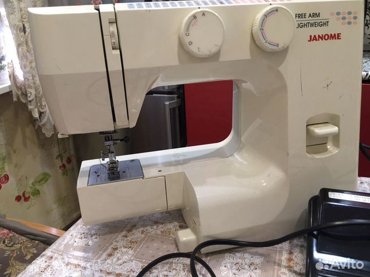 Швейная машина