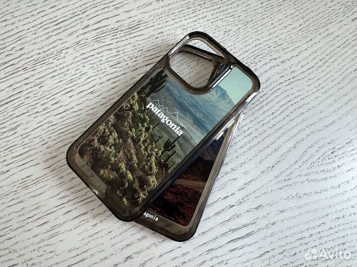 Чехол Patagonia Nature на iPhone 13-14 Pro/Pro Max