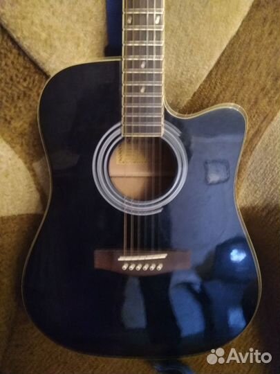 Музыкальные инструменты гитара