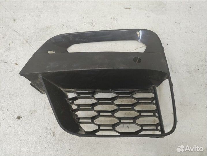 Решетка бампера правая Bmw X3 G01 2017