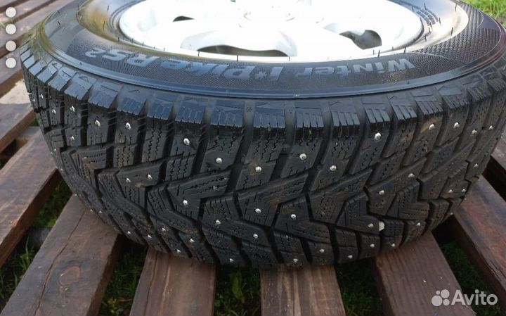 Hankook Winter I'Pike RS2 W429 195/70 R14