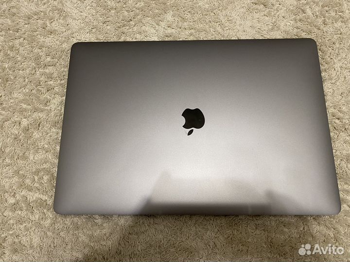 Macbook pro 16 2019 i7