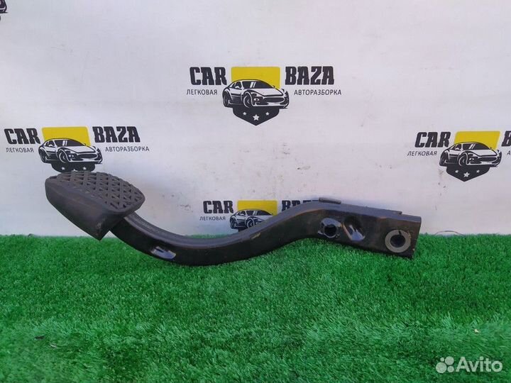 Педаль тормоза BMW 5