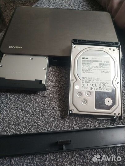 Сетевой накопитель qnap hs 210