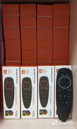 Пульт с голосовым управлением и подсветкой