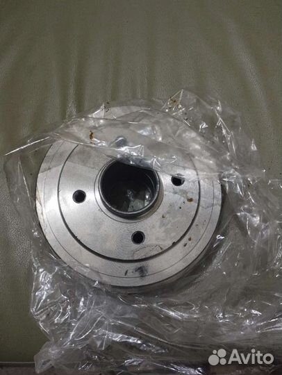 Тормозные барабаны ноые Renault Logan / Symbol